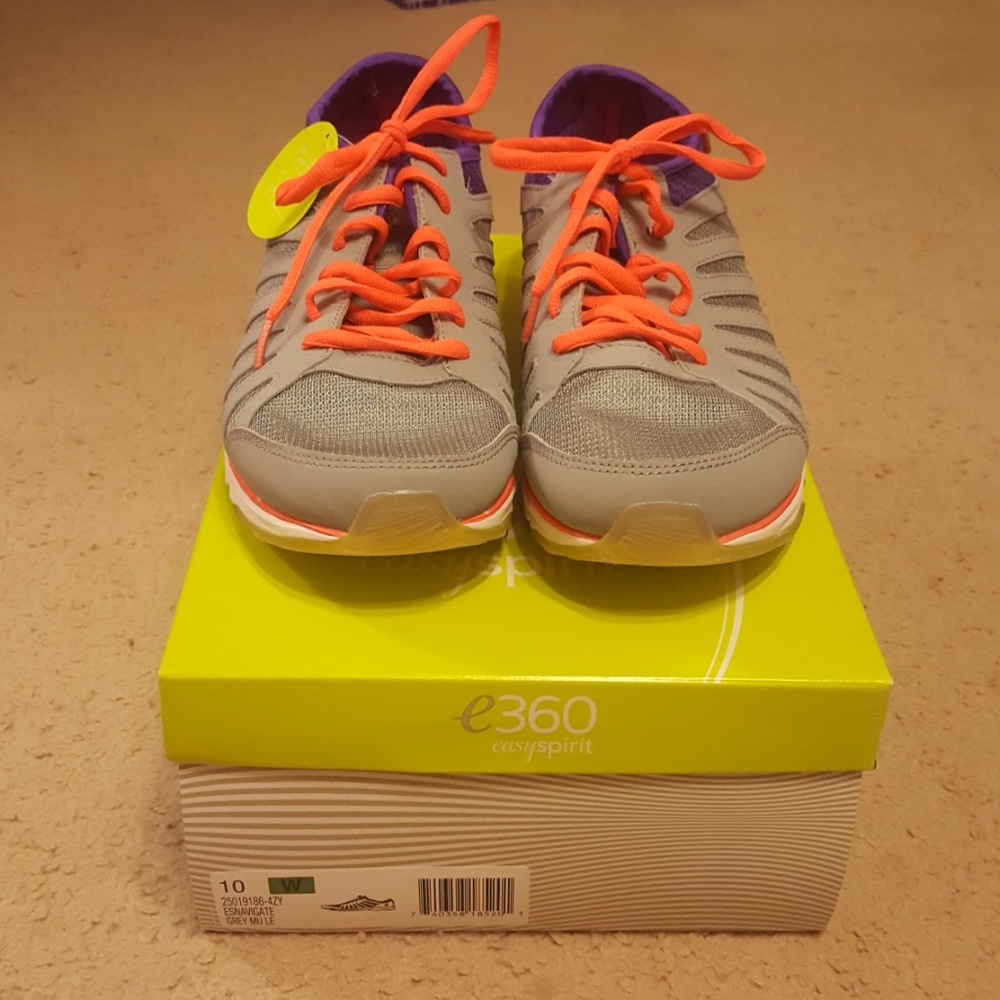 Easy Spirit Woman Sneakers